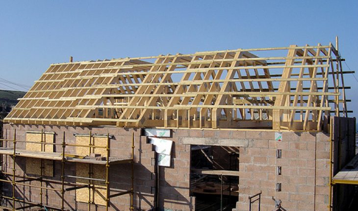 How To Build Roof Trusses - DIY And Repair Guides