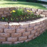 How to Build a Retaining Wall